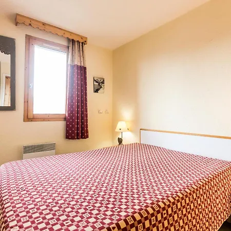 Le De 3 - 2 Pieces Pour 6 Personnes Mae-9754 * La Plagne